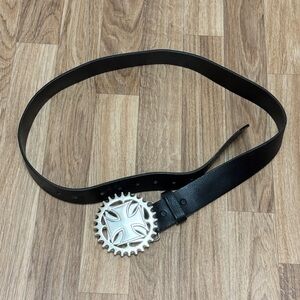 No Fear Vintage Y2K Leather Belt with Spinning Silver Buckle